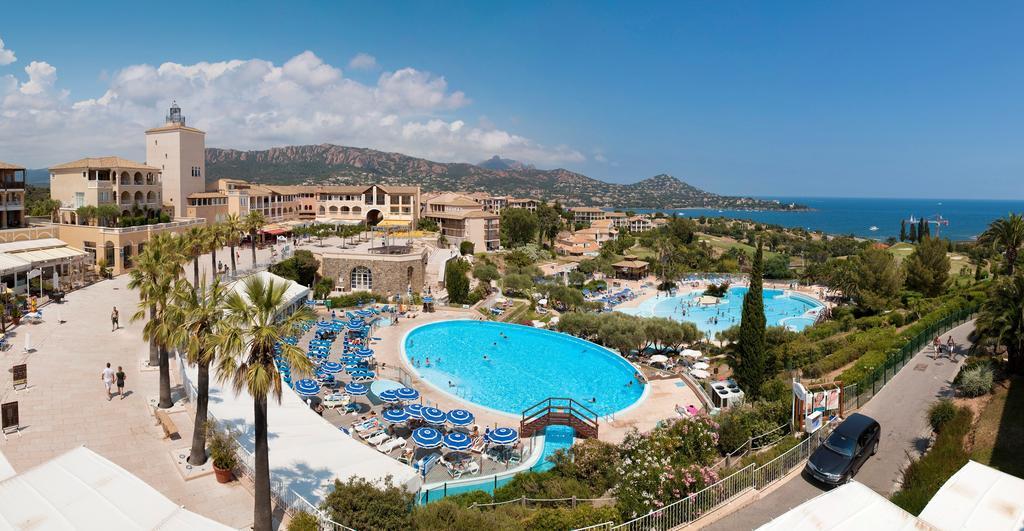 Hotel De L'Esterel Pierre & Vacances Saint-Raphaël Esterno foto