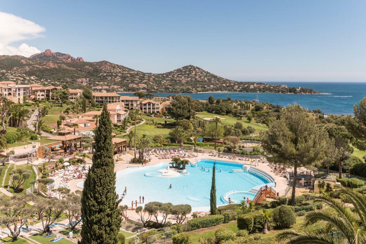 Hotel De L'Esterel Pierre & Vacances Saint-Raphaël Esterno foto
